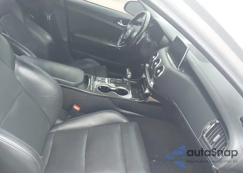 2018 Kia Stinger Premium из США, поврежденный, VIN KNAE25LA4J6031829